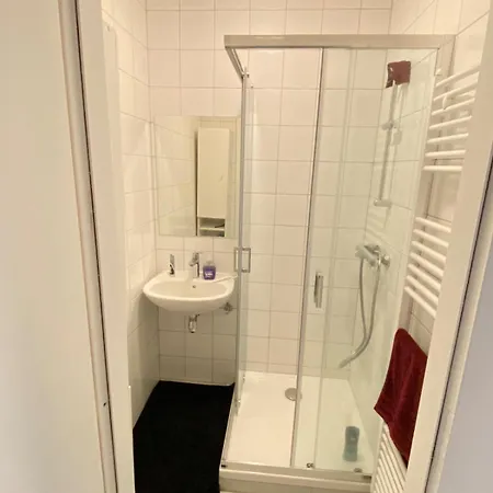 Appartement Private For 1 Person In A Local